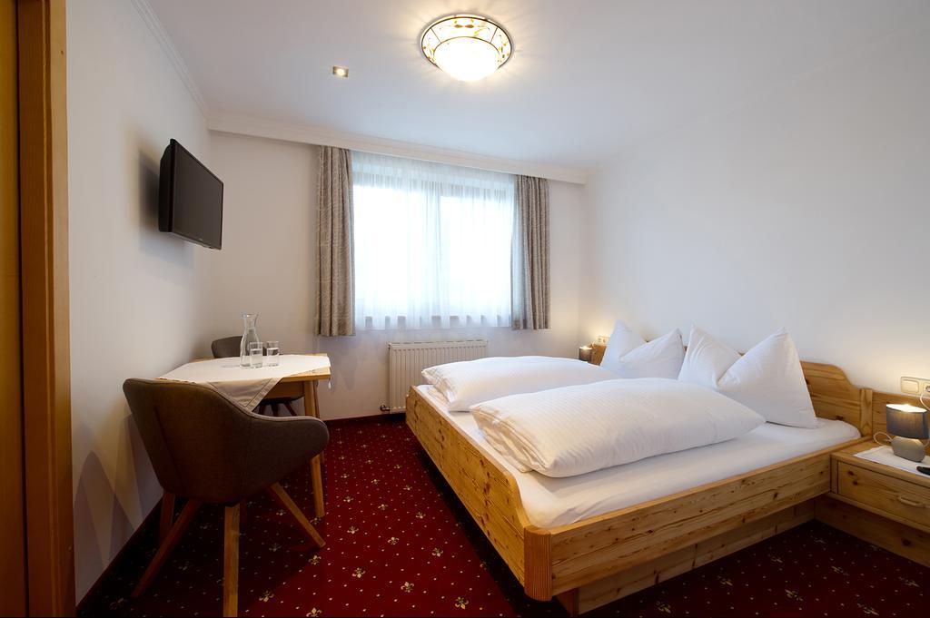 Pension Edelweiss Санкт-Йоганн-ім-Понгау Екстер'єр фото